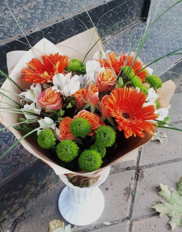 Букет цветов из: Герберы, Хризантемы, Альстромерии и Розы в Донском