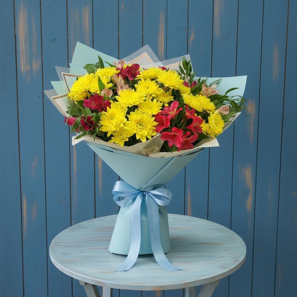 Букет цветов из: Альстромерии и Хризантемы в Донском