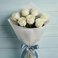 Букет 7 Белых роз Эдлесс Лав в Донском