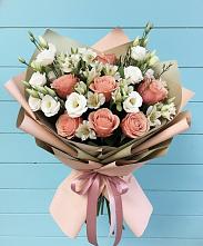 Букет цветов из:  Розы, Альстромерии и Лизиантусы в Донском
