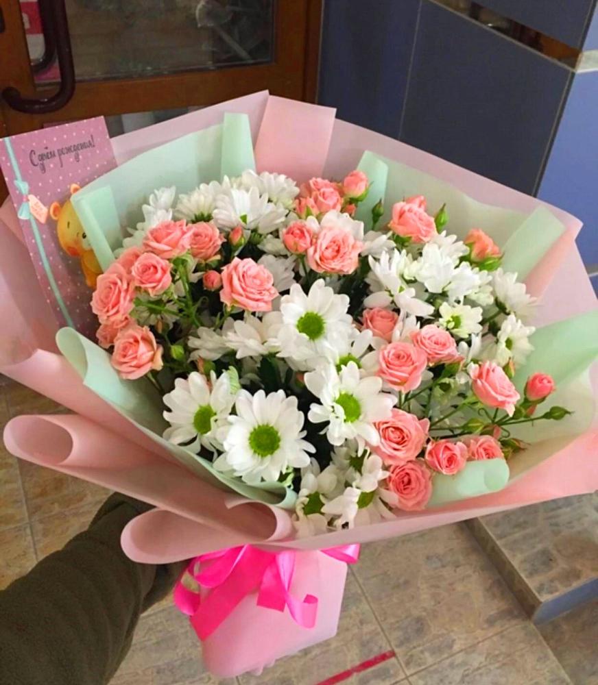 Букет цветов из: Розы и Хризантемы в Донском