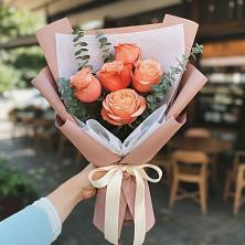 Букет цветов из:  Розы в Донском