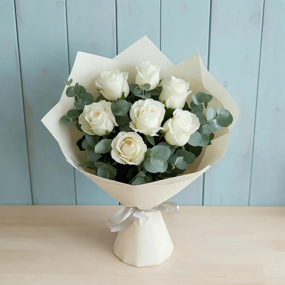 Букет Белые розы в Эвкалипте в Донском