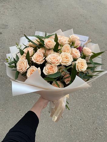 Букет Кремовые розы Латте в Донском