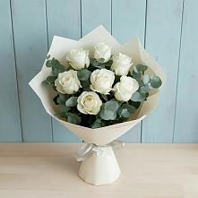 Букет Белые розы в Эвкалипте в Донском