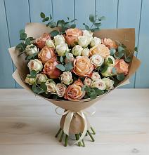 Букет цветов из:  Альстромерии и Розы в Донском